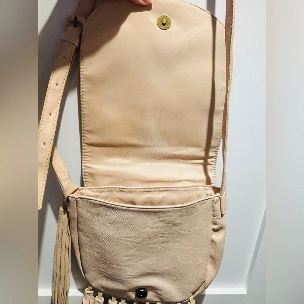 Elegant Mossimo Fringe Shoulder Bag